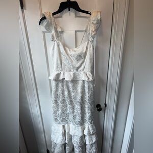 V. Chapman The Patisserie Dress in Coconut Macaron size 6. Originally $435